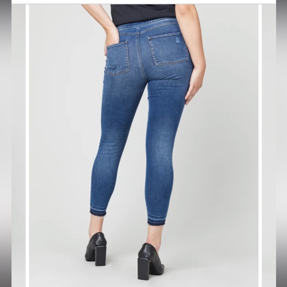 Spanx Distressed Ankle Skinny Jeans, Medium Wash - Picture 3 of 9